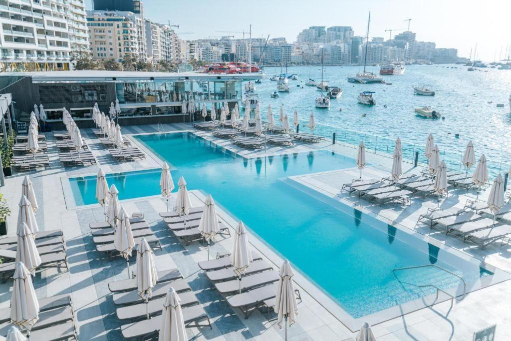 Gzira Valletta View Apartments By St Hotels מראה חיצוני תמונה