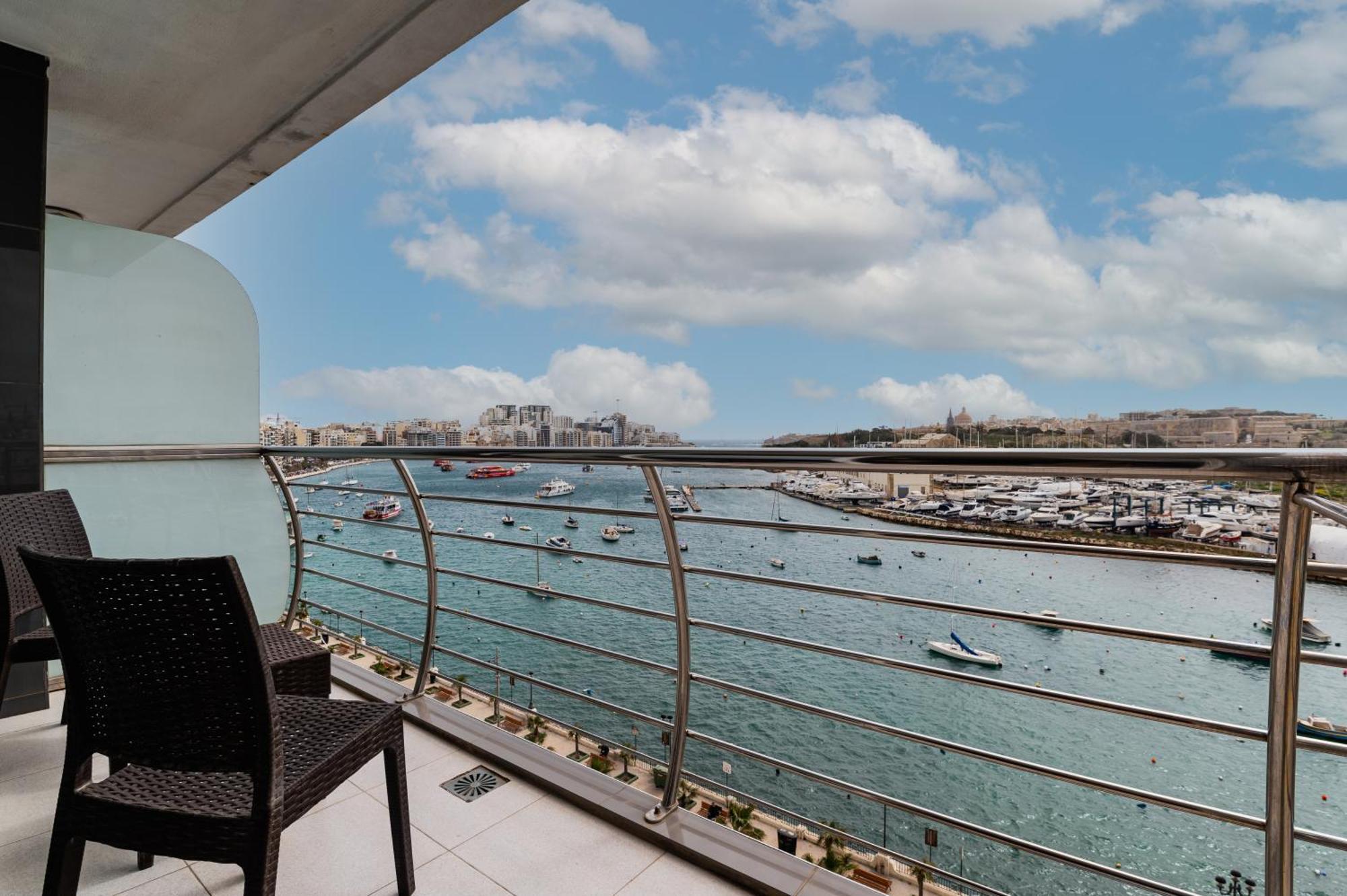 Gzira Valletta View Apartments By St Hotels מראה חיצוני תמונה